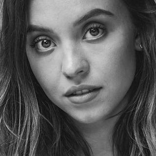 Sydney Sweeney mobile wallpaper