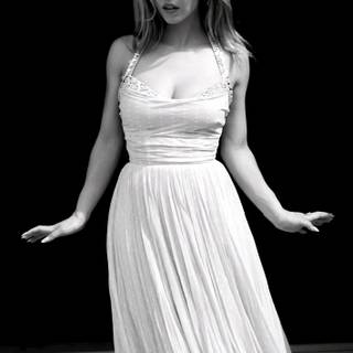 Sydney Sweeney mobile wallpaper