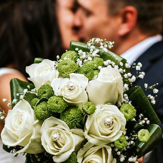 Wedding bouquet wallpaper