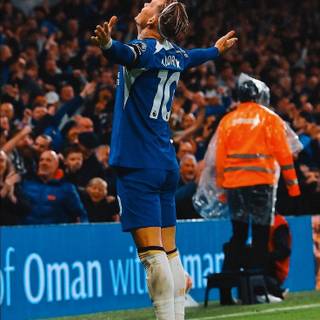 Mudryk iPhone wallpaper
