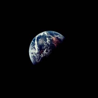 iPhone HD 4k Earth wallpaper