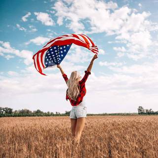 American woman wallpaper