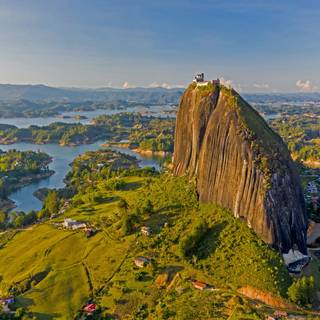 Guatape wallpaper