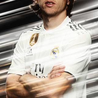 Modric iPhone wallpaper