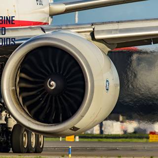 General Electric GE90 wallpaper