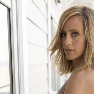 Kim Raver wallpaper