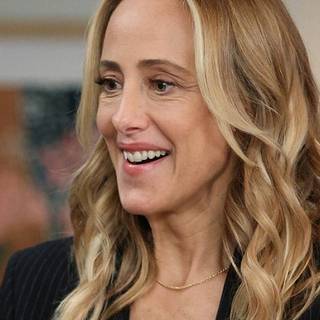Kim Raver wallpaper