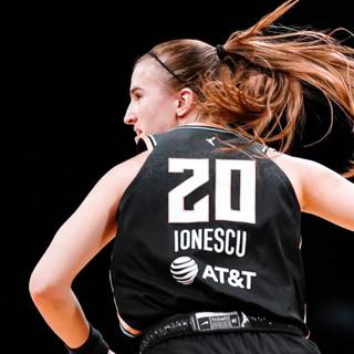 Sabrina Ionescu wallpaper