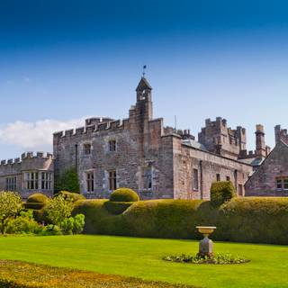 English castle wallpaper