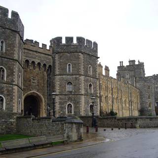 English castle wallpaper