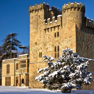 English castle wallpaper