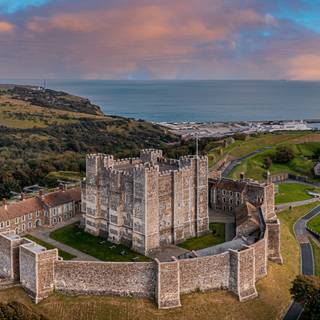 English castle wallpaper