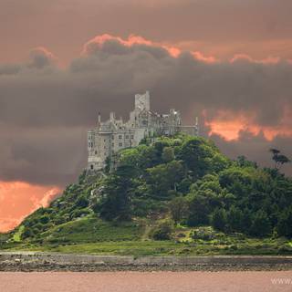 English castle wallpaper