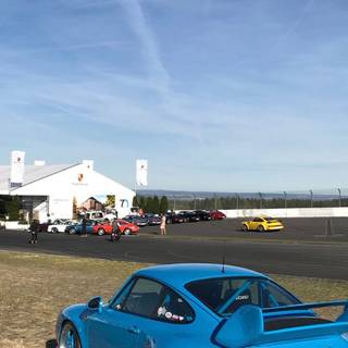 Porsche 911 (930) Turbo phone wallpaper