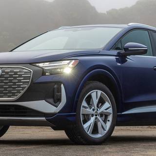 Audi Q4 e-tron wallpaper