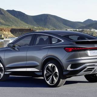 Audi Q4 e-tron wallpaper