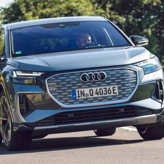 Audi Q4 e-tron wallpaper