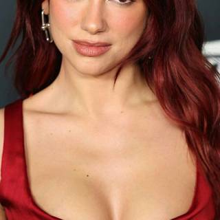 Dua Lipa 2024 wallpaper