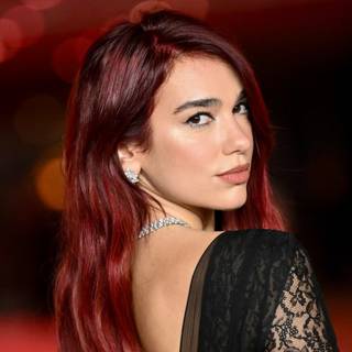 Dua Lipa 2024 wallpaper