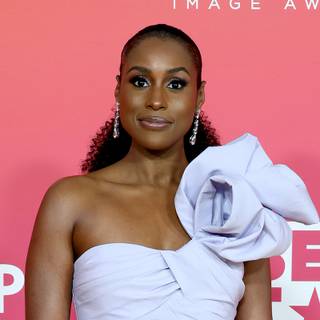 Issa Rae wallpaper