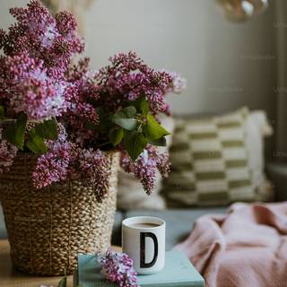 Spring baskets wallpaper