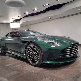 2024 Aston Martin DB12 wallpaper