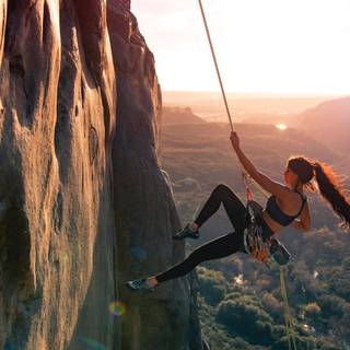 4k climbing wallpaper