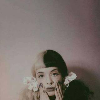 Melanie Martinez iPhone wallpaper