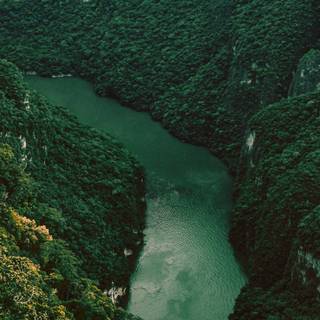 iPhone river wallpaper