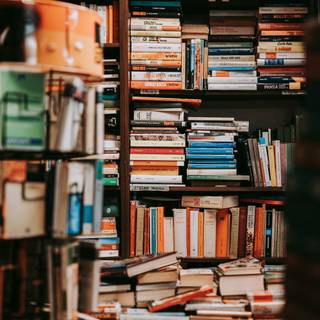 iPhone books wallpaper