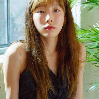 Taeyeon iPhone wallpaper