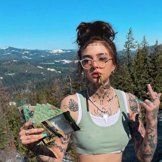 Keaton Belle wallpaper