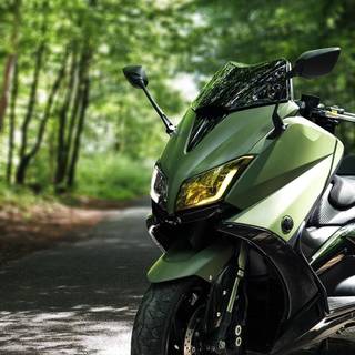 Yamaha TMAX 530 wallpaper