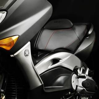 Yamaha TMAX 530 wallpaper