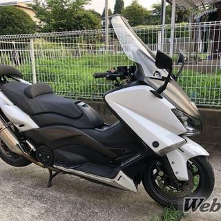 Yamaha TMAX 530 wallpaper