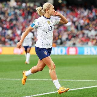 Soccer drip wallpaper