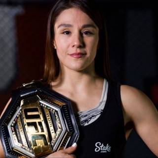 Alexa Grasso wallpaper