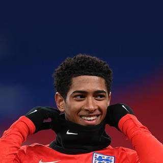 Jude Bellingham phone wallpaper