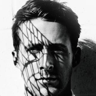 Ryan Gosling iPhone wallpaper