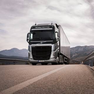 Volvo FH500 wallpaper