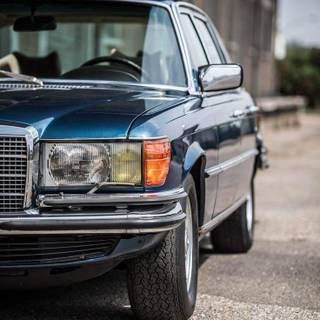Mercedes-Benz W116 wallpaper