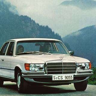 Mercedes-Benz W116 wallpaper