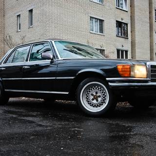 Mercedes-Benz W116 wallpaper