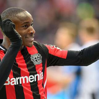 Moussa Diaby wallpaper