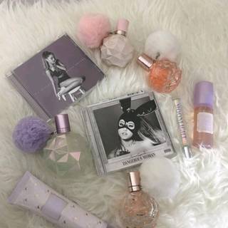 Ariana Grande perfume wallpaper