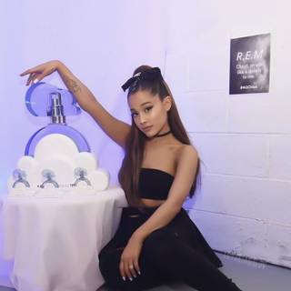Ariana Grande perfume wallpaper