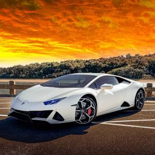 Lamborghini beach wallpaper