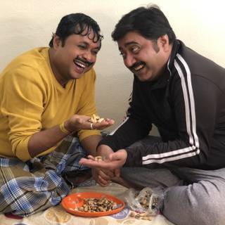 Happu Ki Ultan Paltan wallpaper