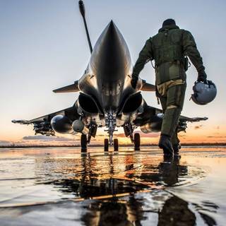 Fighter jet pilot wallpaper