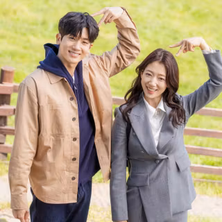 Doctor Slump wallpaper